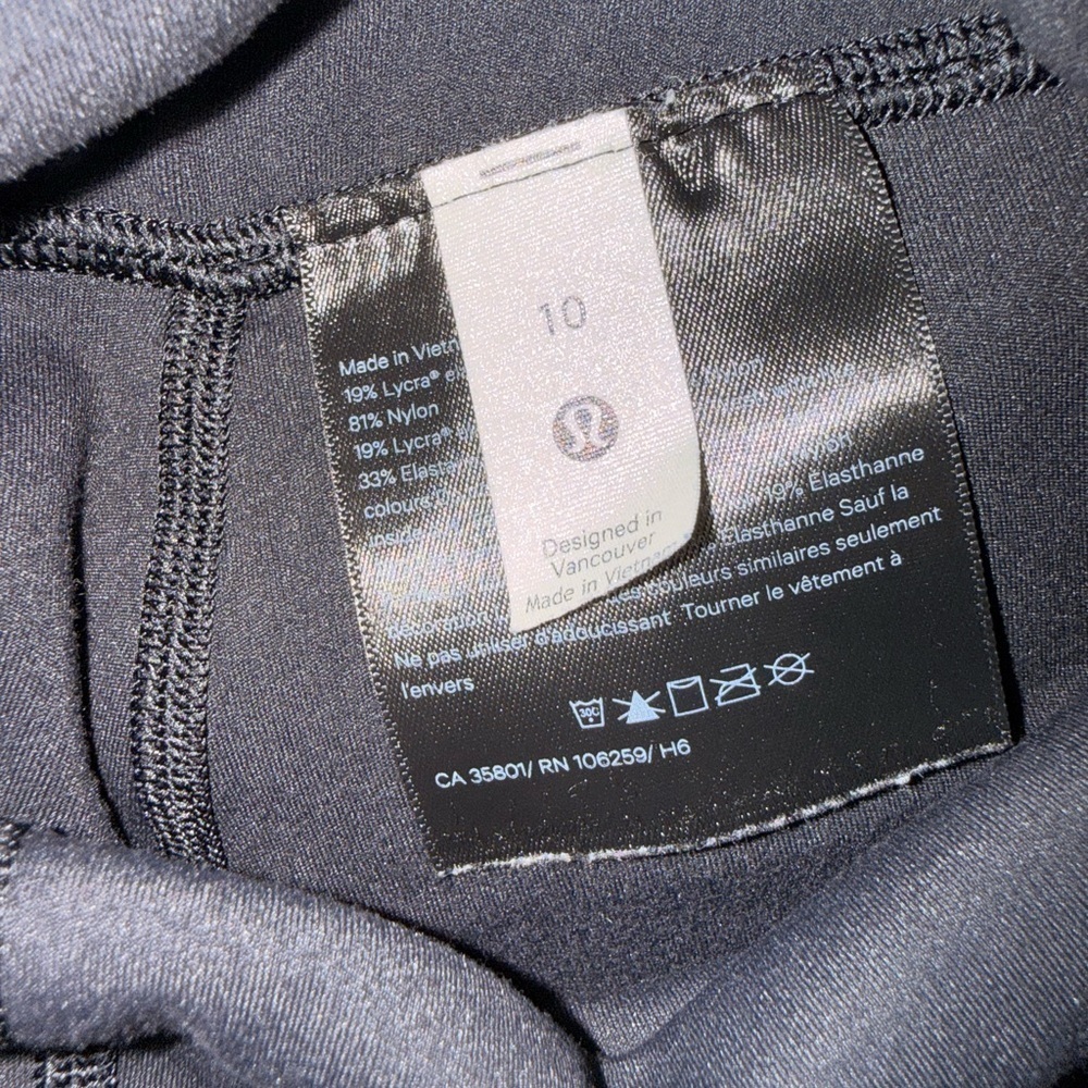 Lululemon Unlimit High Rise Short 8" *Mesh Size 10 - Picture 6 of 6